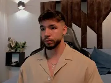 Benson18y – webcam model profile photo Image 8