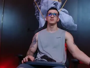 kimpintyau – webcam model profile photo Image 4