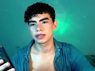 DomManlyGuy – webcam model profile photo Image 10