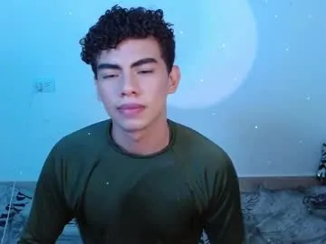 DomManlyGuy – webcam model profile photo Image 11