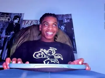 hedwiggrossberg – webcam model profile photo Image 14