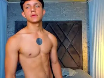 _Tomy08calderon – webcam model profile photo Image 3