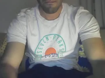 skinny_candy18 – webcam model profile photo Image 11