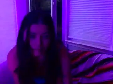 adritvance – webcam model profile photo Image 16