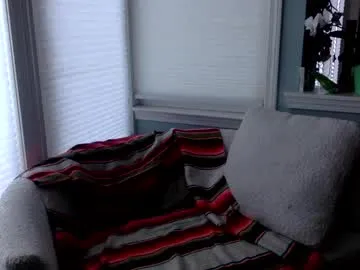 adritvance – webcam model profile photo Image 17