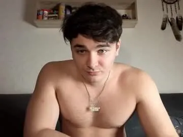 hustleebabyy_vikki – webcam model profile photo Image 12