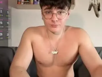 hustleebabyy_vikki – webcam model profile photo Image 9