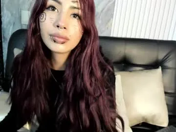 WitchAnnie – webcam model profile photo Image 8