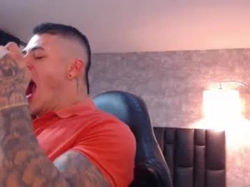 slaveandslave – webcam model profile photo Image 17