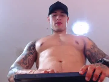 slaveandslave – webcam model profile photo Image 7