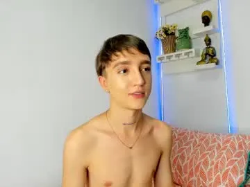 trainwithme – webcam model profile photo Image 18