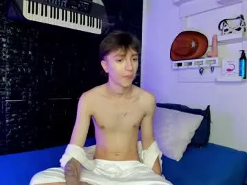 trainwithme – webcam model profile photo Image 2