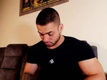 Earth_001 – webcam model profile photo Image 14