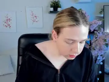 someone_sweet – webcam model profile photo Image 19