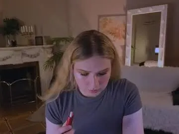 someone_sweet – webcam model profile photo Image 2