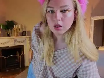 someone_sweet – webcam model profile photo Image 6