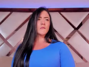 zui_lu – webcam model profile photo Image 4