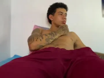 YU-KI00 – webcam model profile photo Image 10