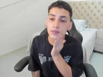 masucle216 – webcam model profile photo Image 17