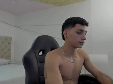 masucle216 – webcam model profile photo Image 5