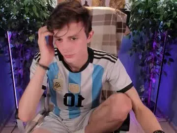 nagi_112 – webcam model profile photo Image 10