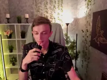 nagi_112 – webcam model profile photo Image 2