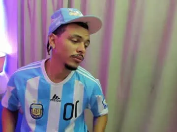 lee_sky – webcam model profile photo Image 12