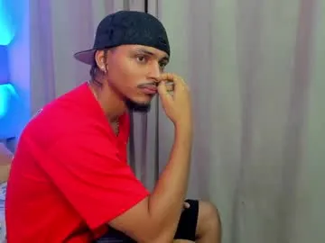 lee_sky – webcam model profile photo Image 4