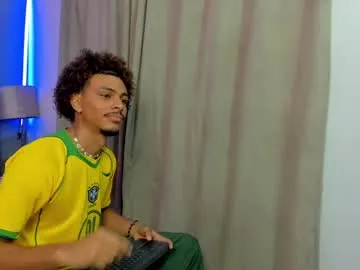 lee_sky – webcam model profile photo Image 7