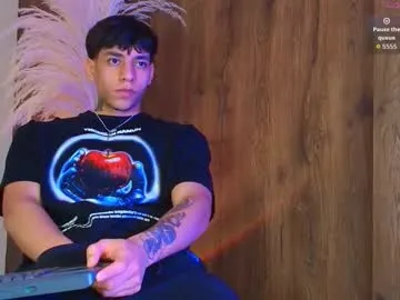 AnaSmile – webcam model profile photo Image 17