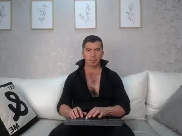 signehinz – webcam model profile photo Image 2