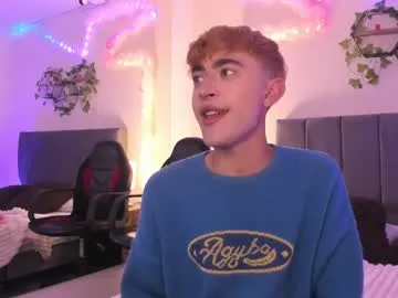 WitchAnnie – webcam model profile photo Image 3