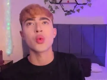 WitchAnnie – webcam model profile photo Image 9