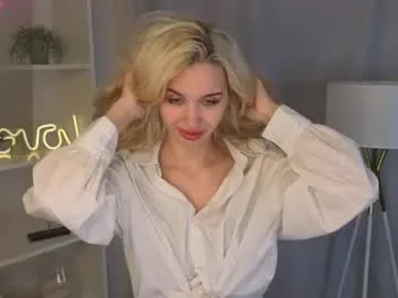 sellapink – webcam model profile photo Image 16