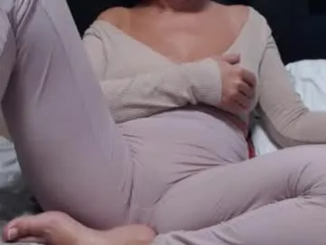 DomManlyGuy – webcam model profile photo Image 11