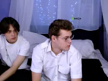 minirini – webcam model profile photo Image 14