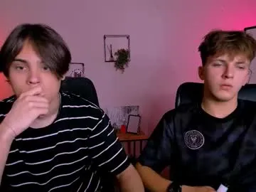 minirini – webcam model profile photo Image 15