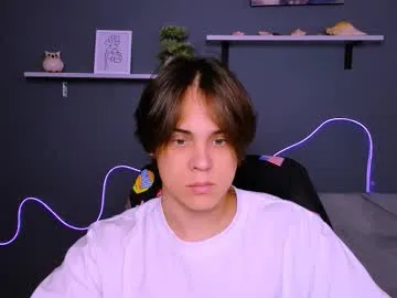 minirini – webcam model profile photo Image 18