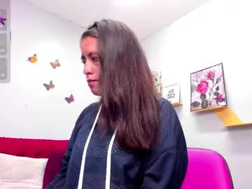 dears_pearlss – webcam model profile photo Image 8