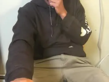 GmGit – webcam model profile photo Image 12