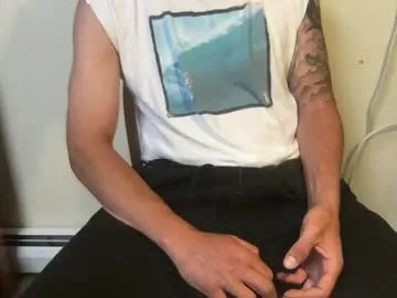 GmGit – webcam model profile photo Image 8