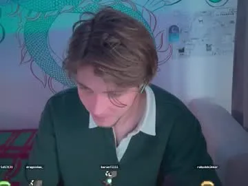 Earth_001 – webcam model profile photo Image 15