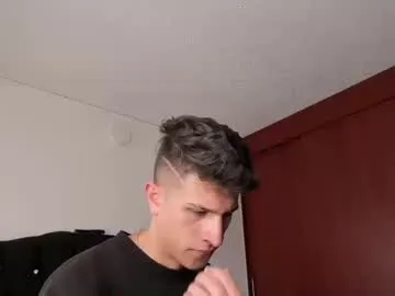 PabloArena – webcam model profile photo Image 15