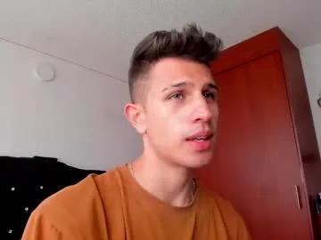 PabloArena – webcam model profile photo Image 4