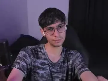 otouhu76 – webcam model profile photo Image 2