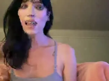 sellapink – webcam model profile photo Image 9