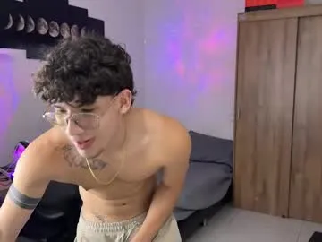 DomManlyGuy – webcam model profile photo Image 18