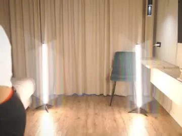 dears_pearlss – webcam model profile photo Image 5