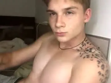 Benson18y – webcam model profile photo Image 14