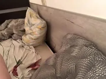 Benson18y – webcam model profile photo Image 8